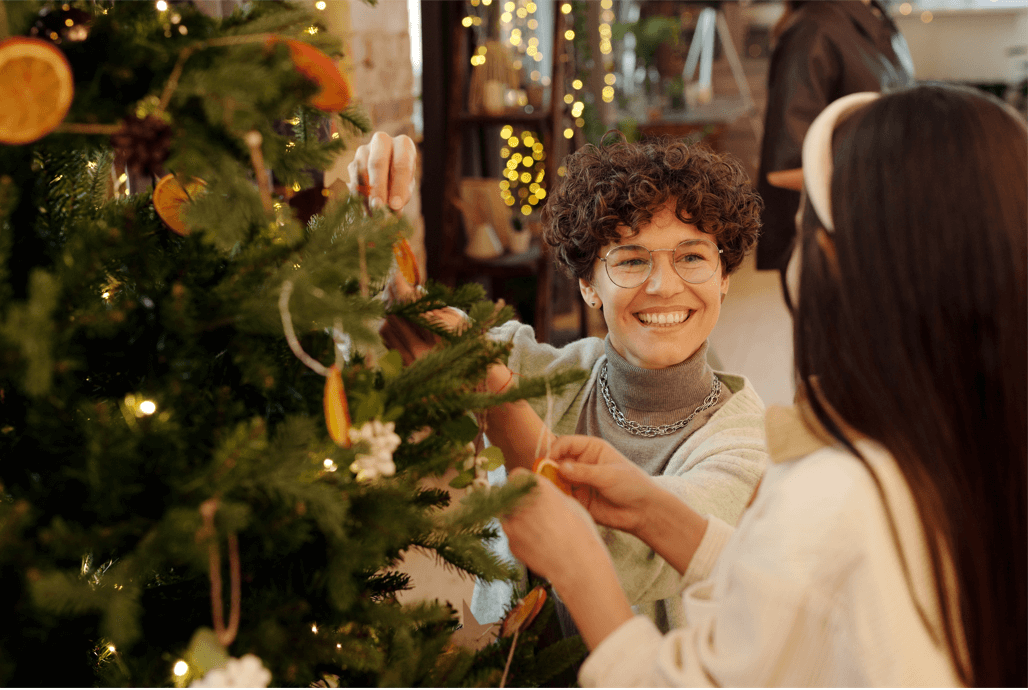 5 Easy Christmas Poses for your Holiday Photos