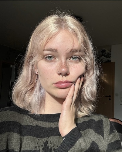 hair color changer - nelostinks original selfie