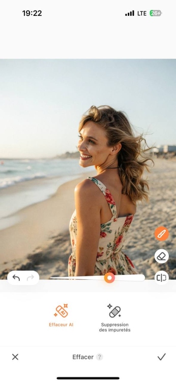 AirBrush Eraser App Screenshot FR - girl on the beach after
