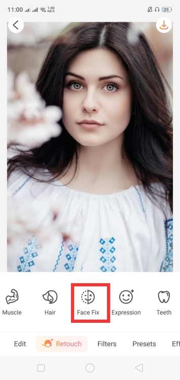 AirBrush Face Fix App Screenshot EN - girl with flowers face fix