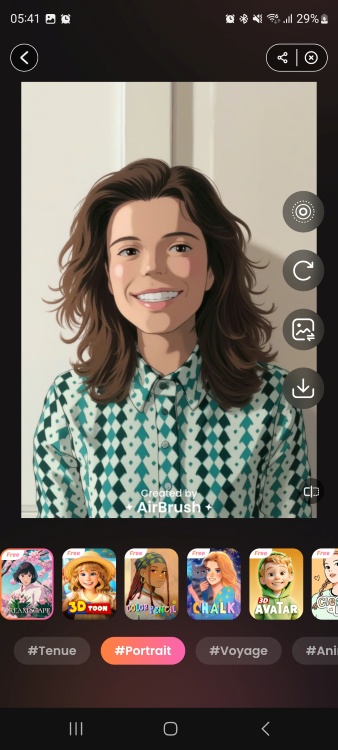 AirBrush Ghibli filter App Screenshot FR - smiling girl in green filter applied