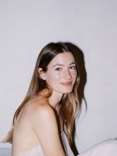 enhance photo - Pica AI before